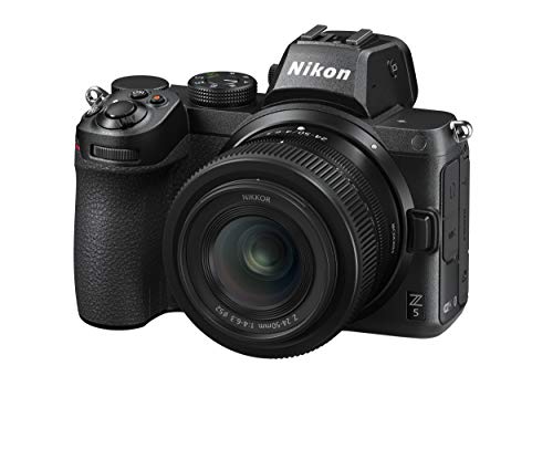 Nikon Z5 + Z 24-50 + Lexar SD 64 GB 667x Pro Fotocamera Mirrorless, CMOS FX 24.3 MP, Full Frame, Mirino Quad-VGA EVF, LCD 3.2' Touch, Wi-Fi, Bluetooth, Video 4K, Nero [Nital Card: 4 Anni di Garanzia]